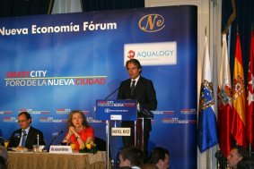 El Presidente de la FEMP dutrante su intervención en Nueva Economía Fórum.
